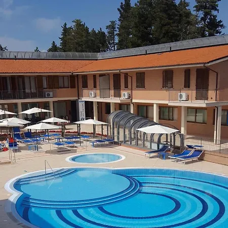 With Swimming Pool Thermal Water Turkish Steam Bath Massages Sarnano